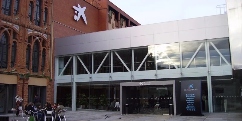 Exterior of the CosmoCaixa science museum in Barcelona, photographed in 2005